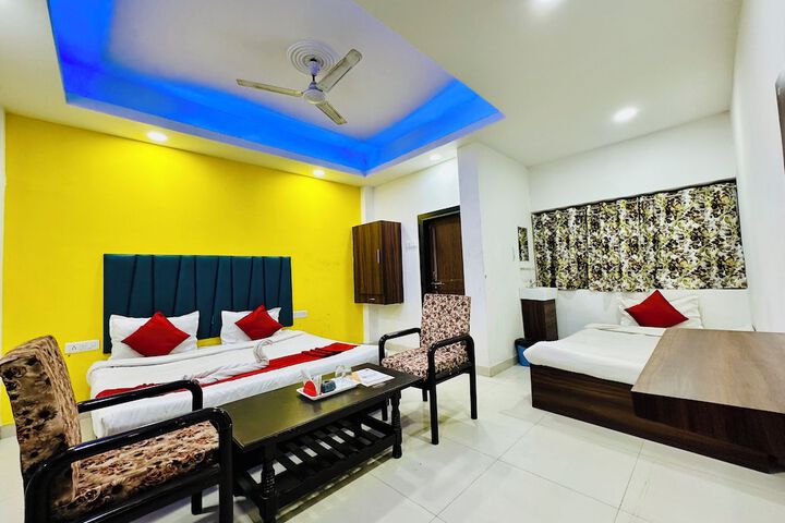 Room 10 of 82