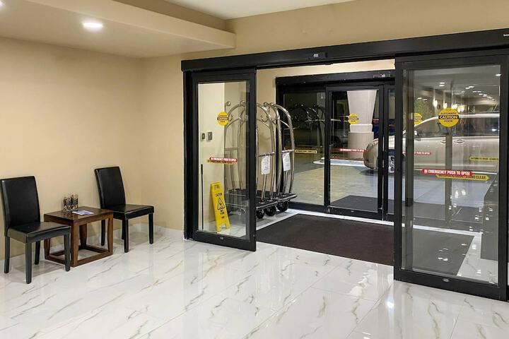 Lobby Entry