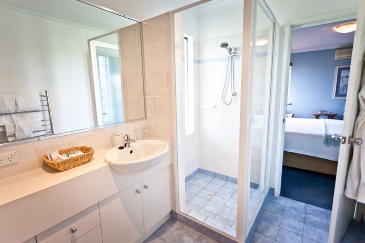 Clean Restrooms