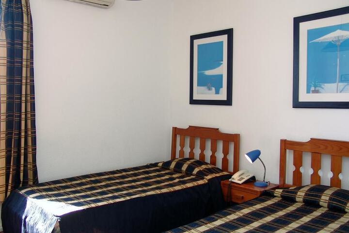 Room 2 of 12