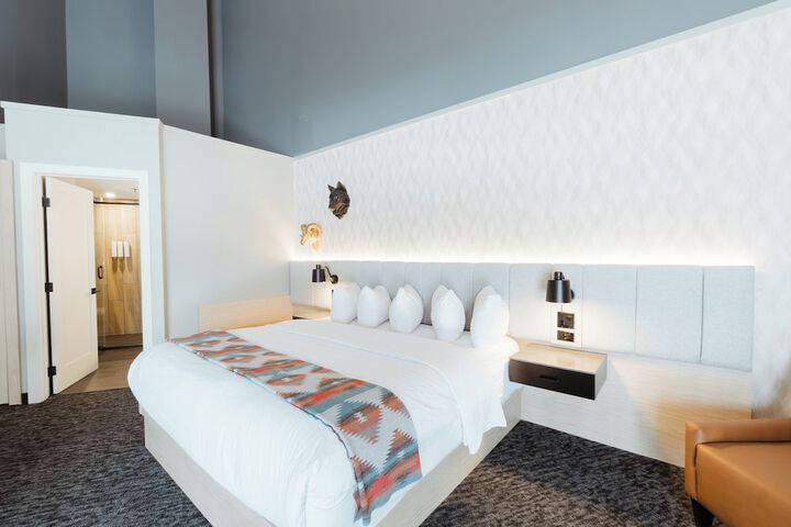 Room 50 of 97