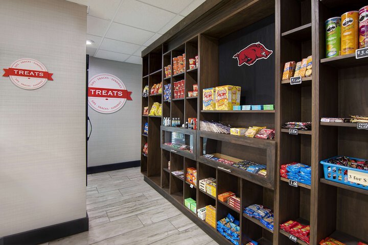 Snack bar
