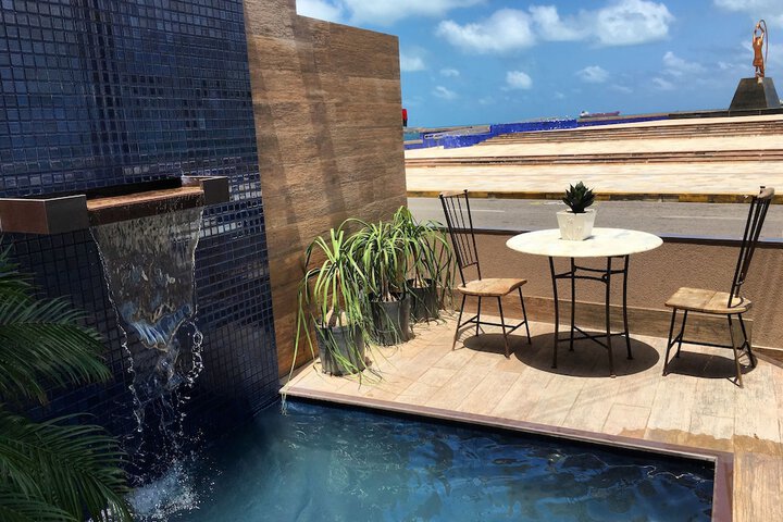 Pools & Facilities