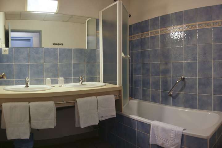 Room 3 of 24