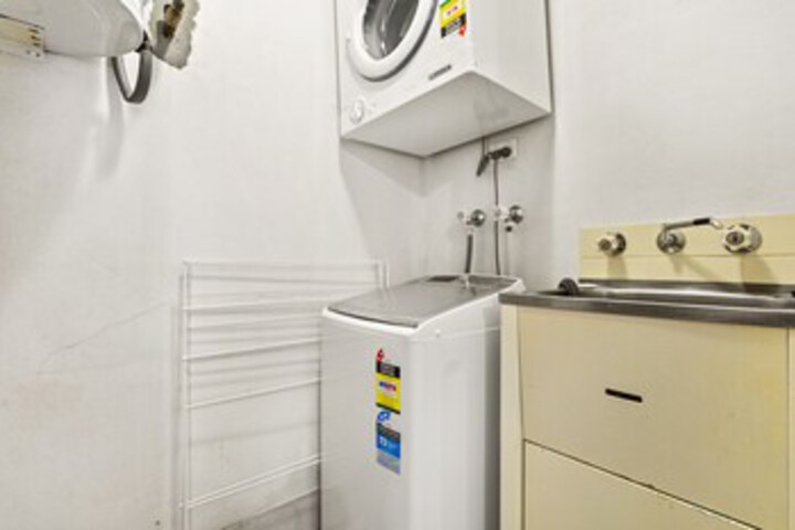 Laundry 11 of 27