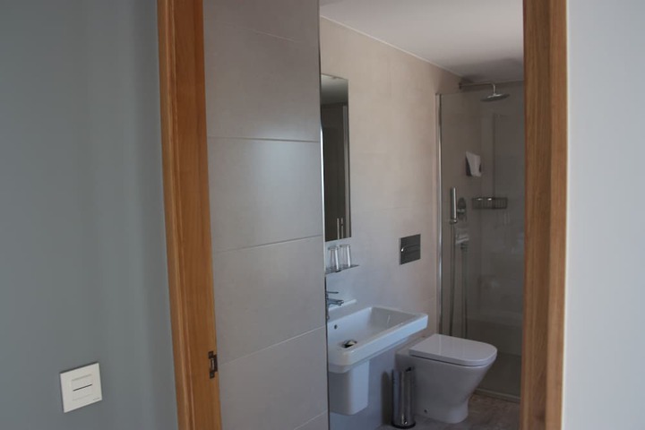 Room 12 of 19