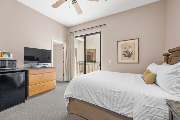 Room 9 of 70