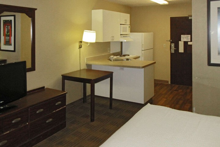 Suite Accessible (1 of 21)