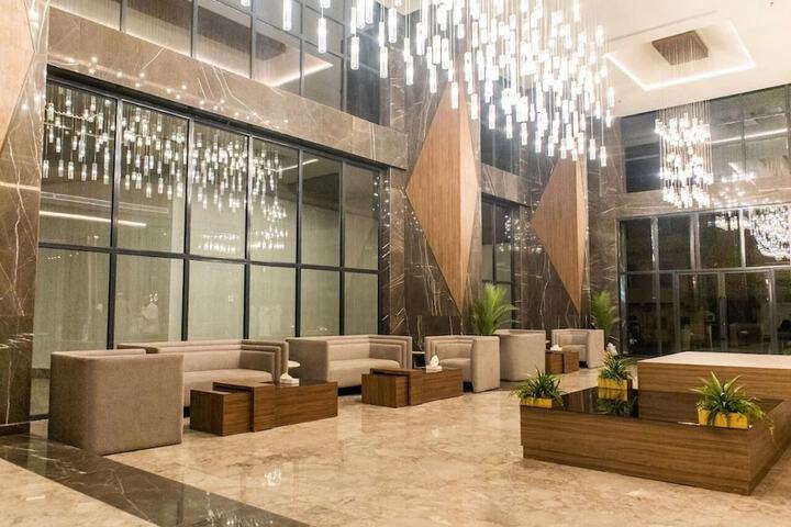 Romance Elite Hotel