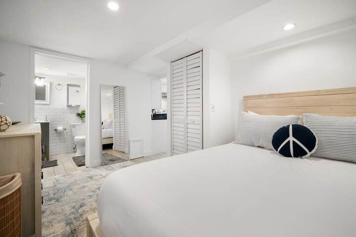 Room 32 of 45
