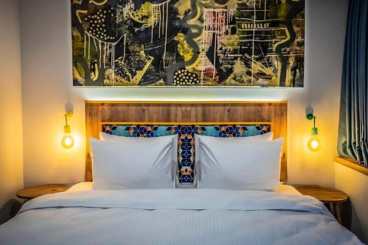 Room 29 of 67