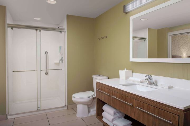 Bathroom shower