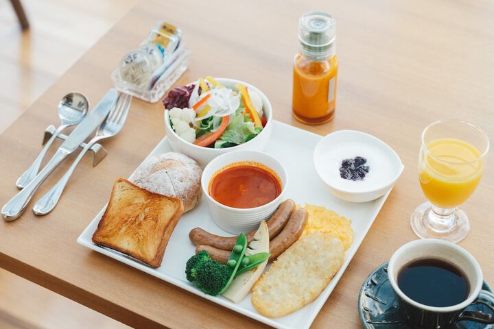 Breakfast/Coffee Service 32 of 38