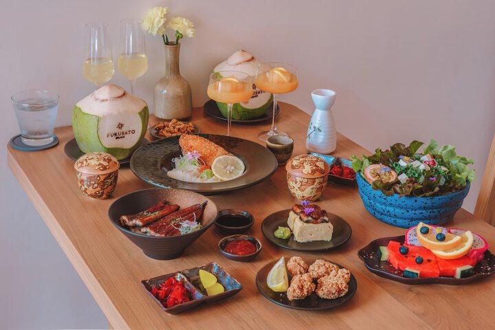 Breakfast/Coffee Service 175 of 221