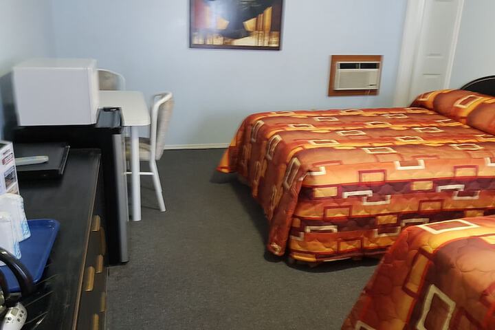 Room 22 of 33