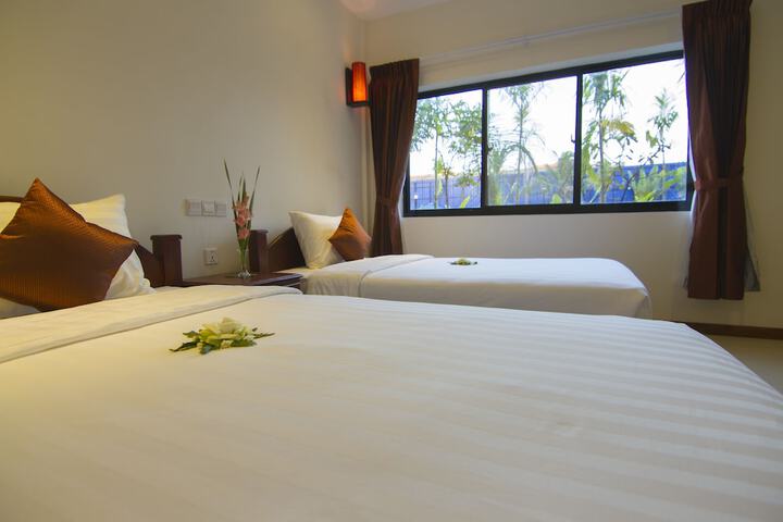 Room 13 of 88