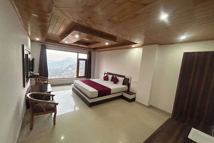 Room 15 of 51
