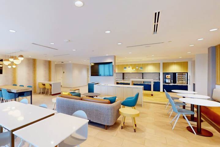 Breakfast/Coffee Service 49 of 54