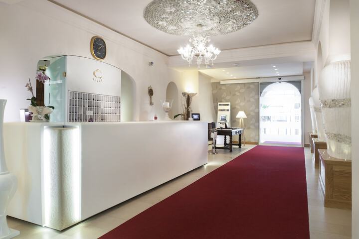 Hotel Interior 3 of 172