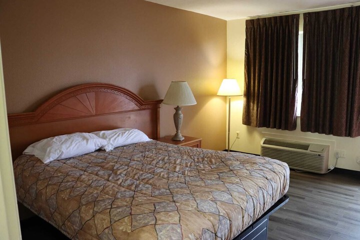 Room 20 of 43