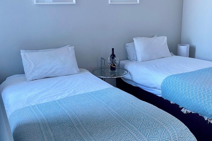 Room 7 of 61