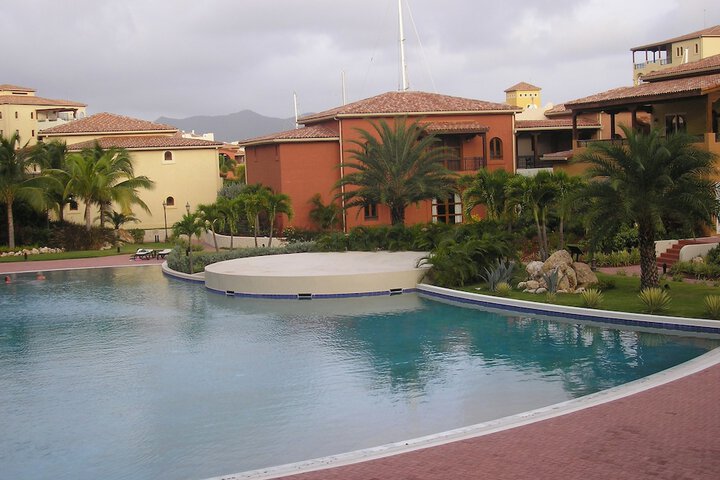 Pool 71 of 93