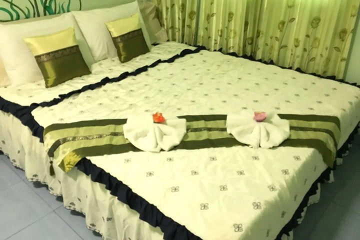 Room 2 of 14