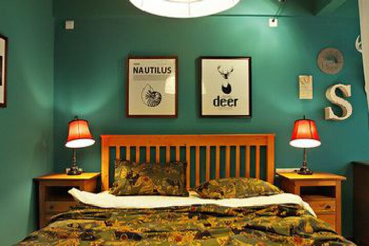 Room 15 of 21
