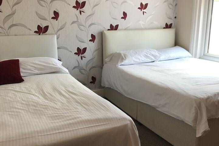 Room 8 of 45