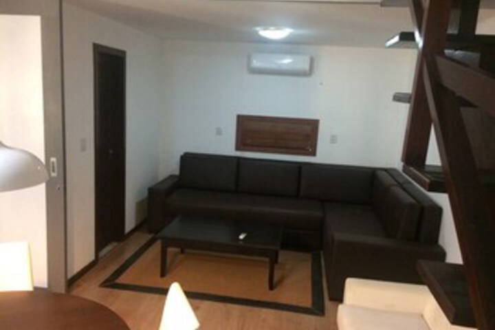 Room 11 of 65