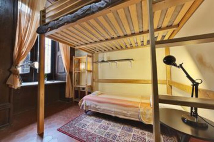 Room 43 of 72