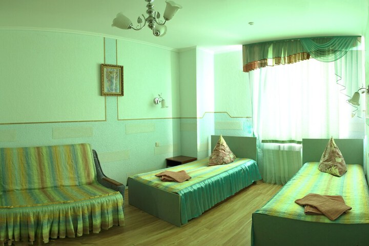 Room 9 of 60