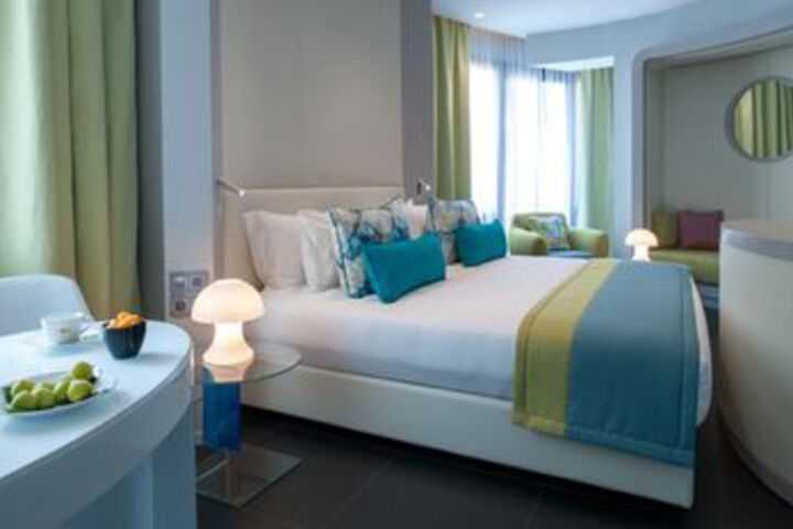 Suite Room