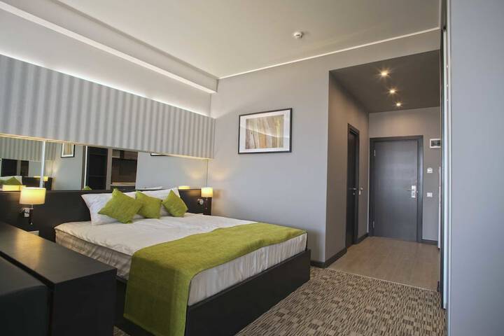 Room 10 of 49
