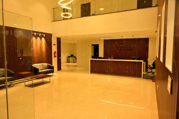 Hotel Interior 6 of 29