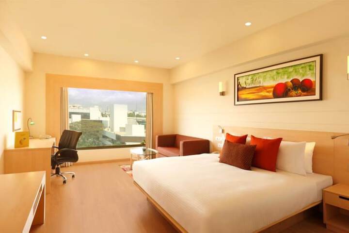 Room 15 of 46