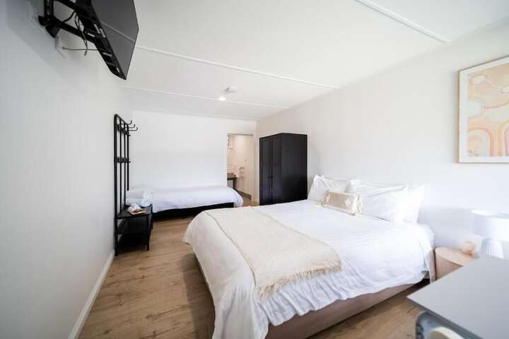 Room 3 of 22