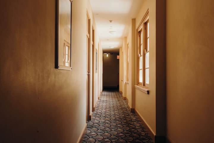 Room 20 of 49