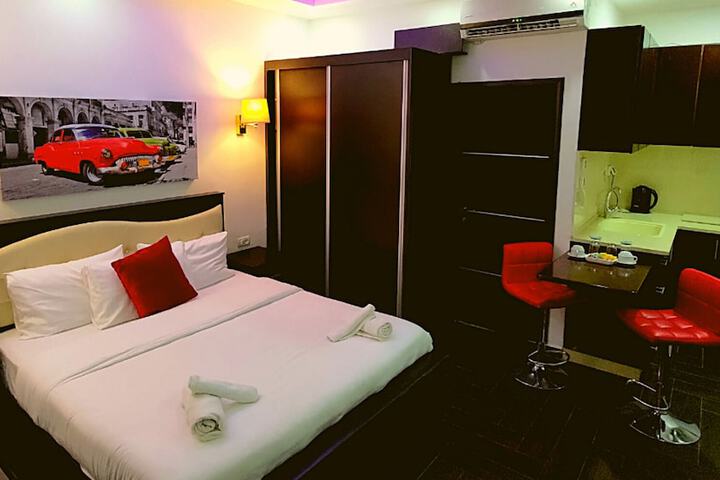 Room 22 of 68