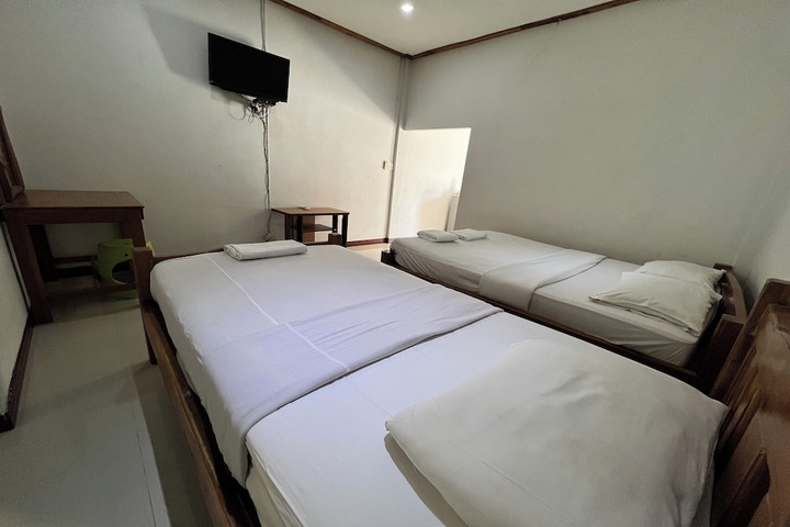 Room 21 of 87
