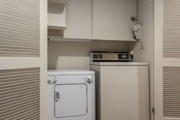 Room 44 of 86
