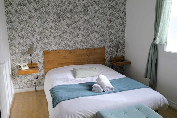 Room 16 of 53