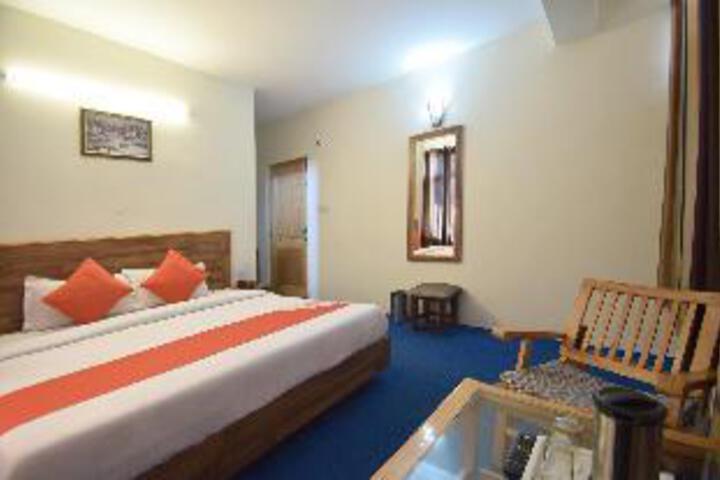 Room 15 of 21