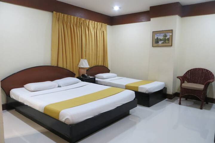 Room 15 of 44