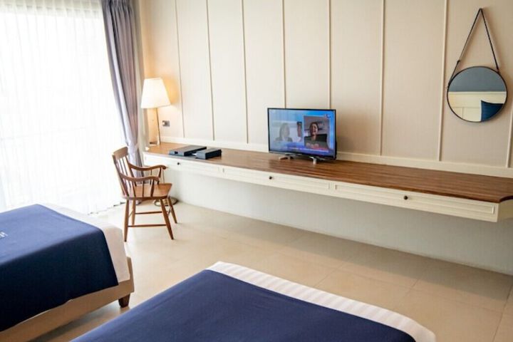Room 25 of 226