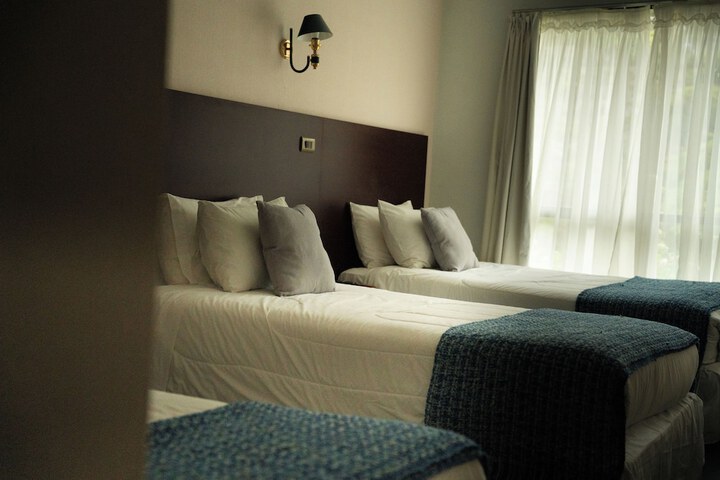 Room 36 of 80