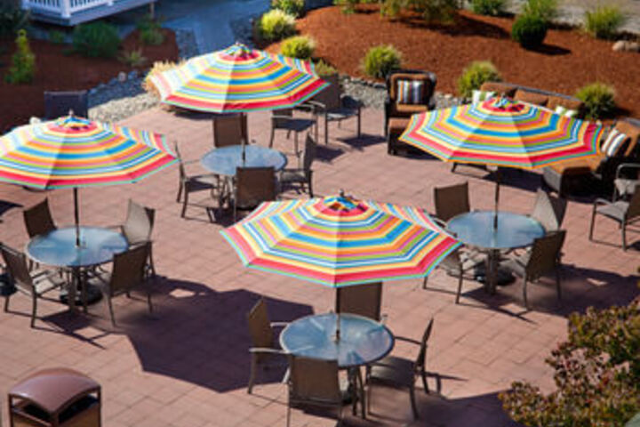 Hotel Exterior 5 of 22