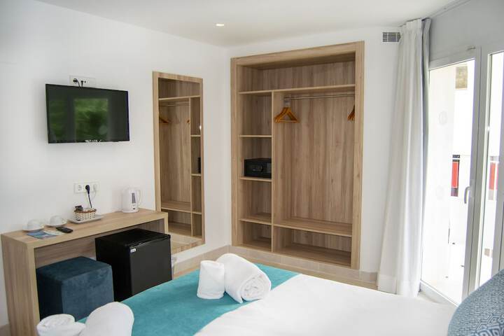 Room 18 of 86