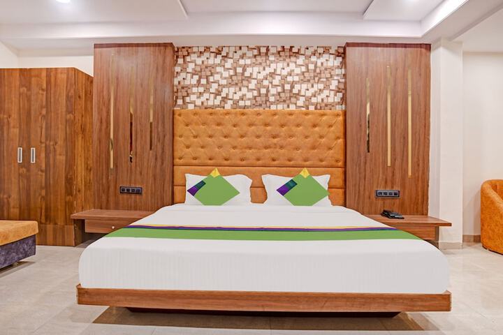 Room 20 of 43