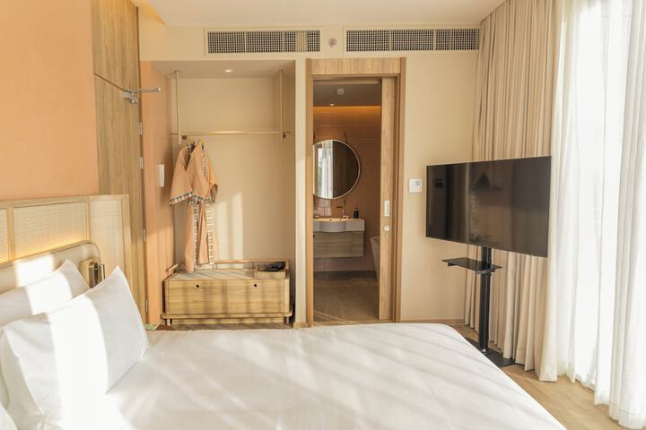 Room 28 of 88